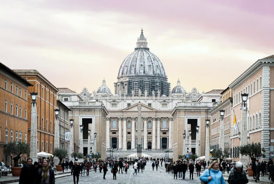 Rome hiện lên với vẻ đẹp cổ kính hoà quyện một chút nhộn nhịp của những đoàn khách dịp Tết