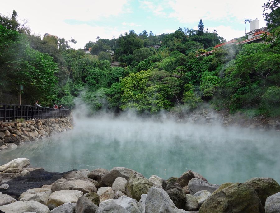 Suối nước nóng Beitou là một trong những điểm nghỉ dưỡng nổi tiếng với dịch vụ cao cấp