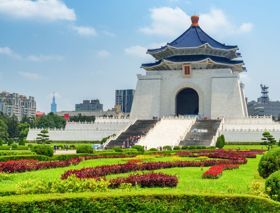Nhà tưởng niệm Tưởng Giới Thạch (Chiang Kai-shek Memorial Hall) là một trong những công trình mang tính biểu tượng tại thủ đô Đài Bắc.