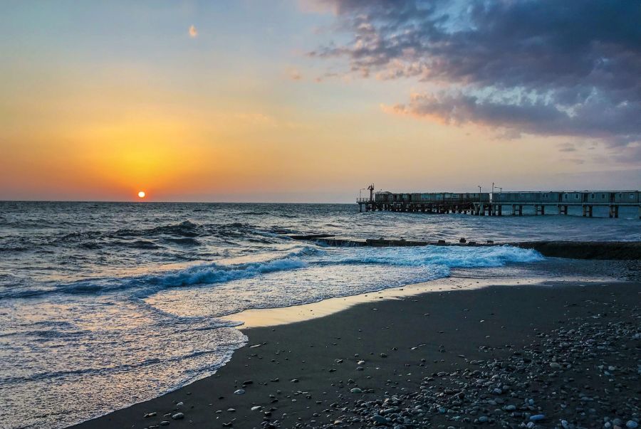 Biển đen Sochi là một bãi biển vô cùng độc đáo của nước Nga
