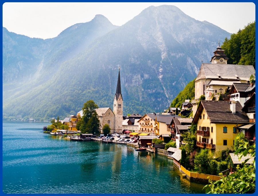 Hallstatt là một trong những ngôi làng đẹp nhất thế giới