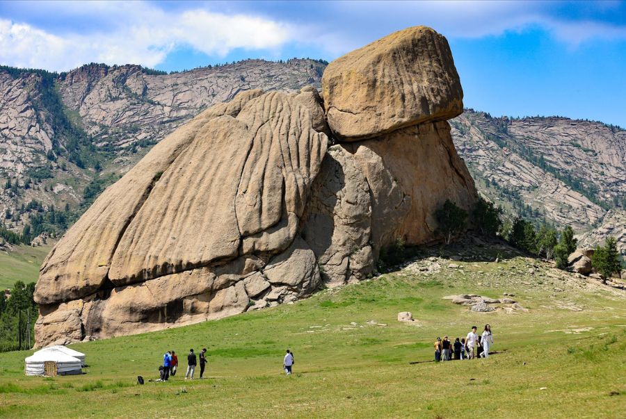 Turtle Rock - Khối đá granite khổng lồ hình chú rùa