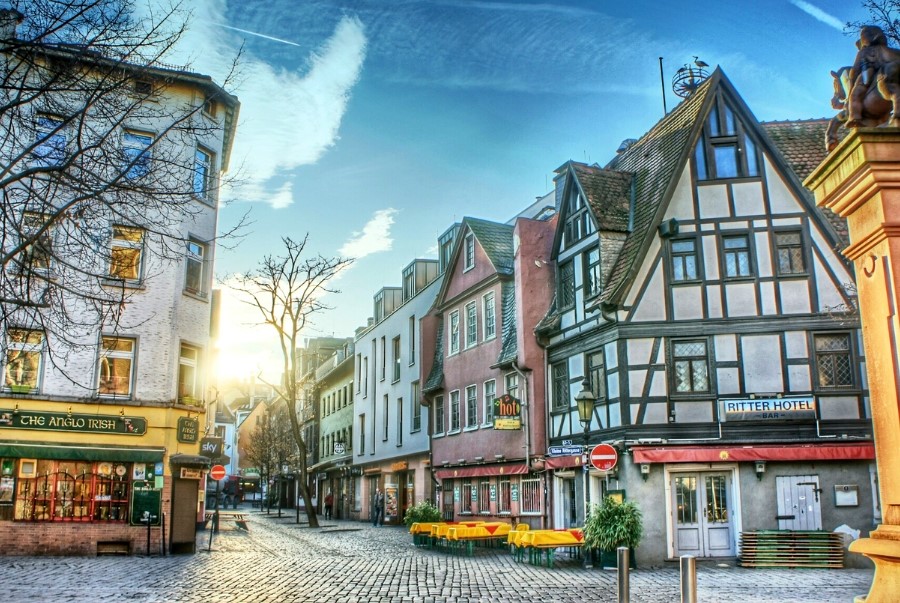 Städel Museum là một trong những bảo tàng nghệ thuật quan trọng của Đức