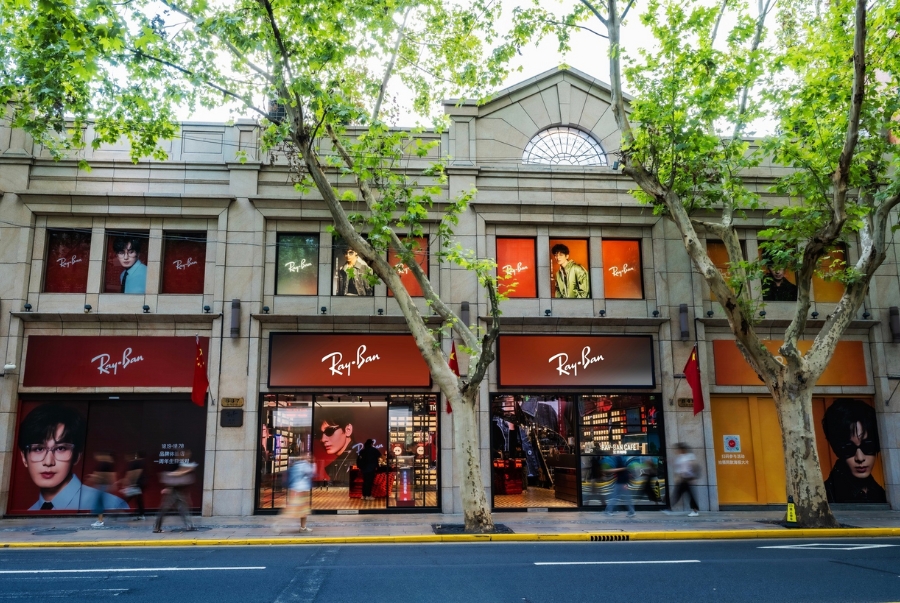 Huaihai Road sở hữu những tòa nhà mang phong cách châu Âu