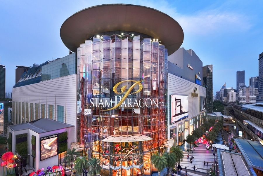 Siam Paragon là trung tâm thương mại sang trọng bậc nhất ngay tại khu Siam Square