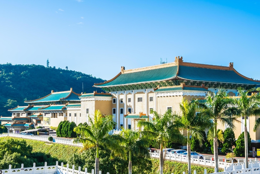 Bảo tàng Cố Cung Quốc Gia lưu giữ nhiều cổ vật quý hiếm của triều đại Trung Hoa