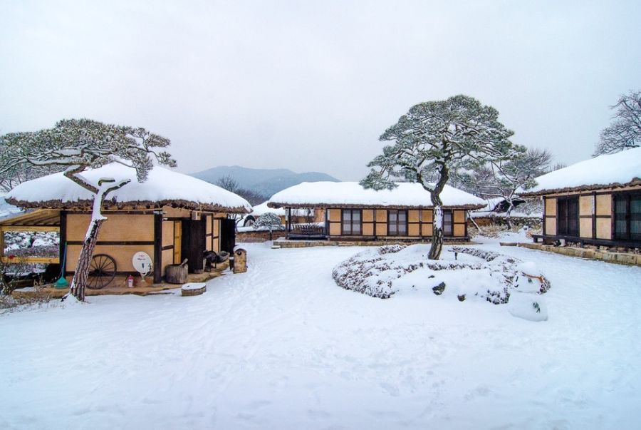 Khung cảnh tựa như xứ sở cổ tích tại làng dân gian Seongeup