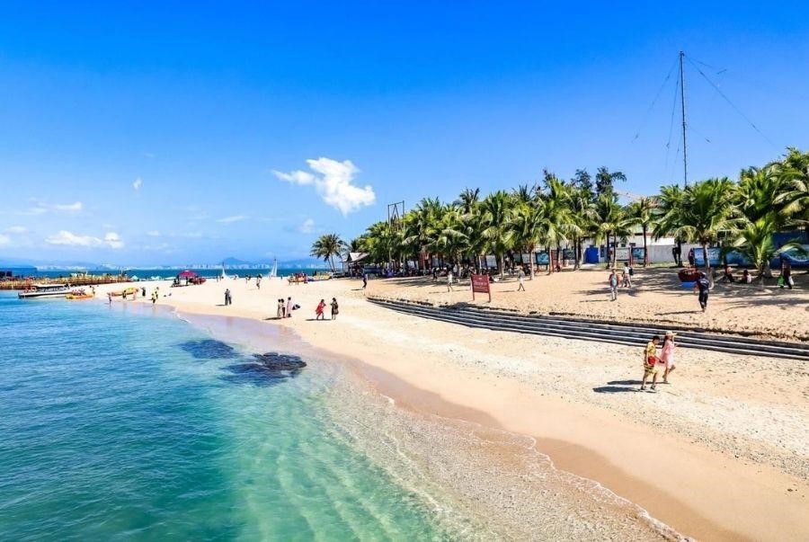 Vịnh Á Long – điểm dừng chân lý tưởng để tận hưởng trọn vẹn biển trời Hải Nam