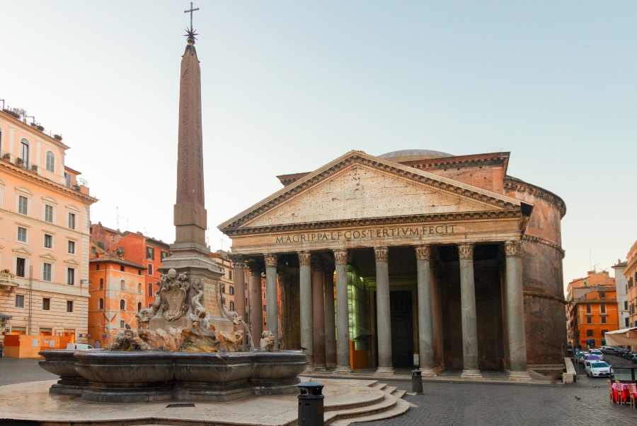 Điện Pantheon là một kiệt tác vĩ đại của người La Mã cổ đại nằm giữa lòng thủ đô nước Ý