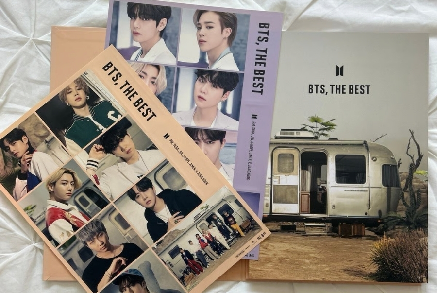 Album photobook và goods Kpop là những món không thể bỏ qua của những tín đồ Kpop