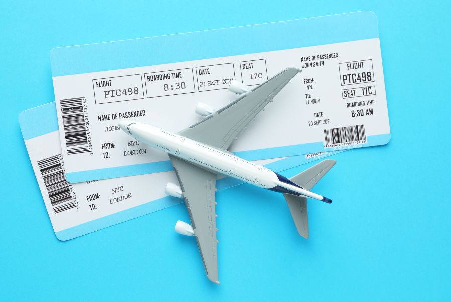 Chi phí vé máy bay được xem là khoản chi lớn nhất trong hành trình du lịch Châu Âu