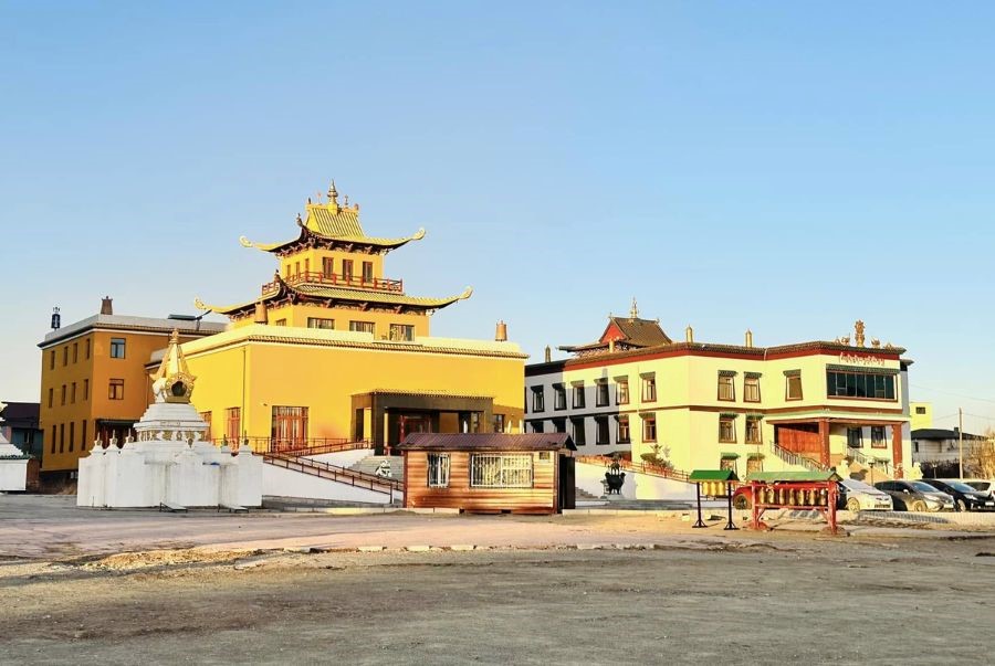 Tu viện Gandan là điểm dừng chân tâm linh không thể bỏ lỡ ở Ulaanbaatar
