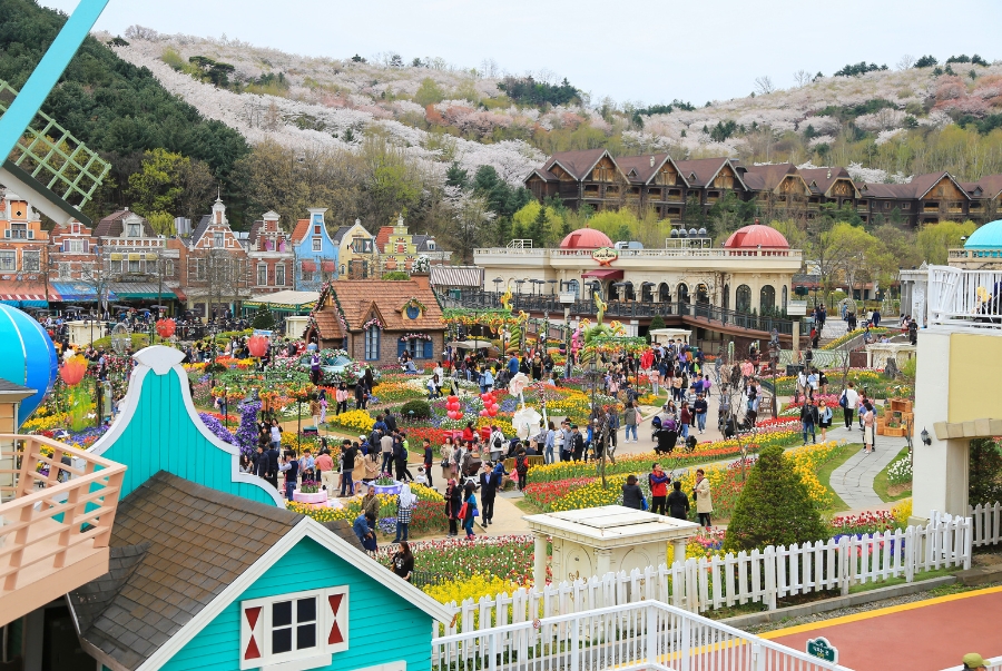 Everland là công viên giải trí với diện tích hơn 1,5 triệu mét vuông