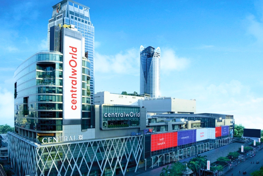 CentralWorld có diện tích hơn 0,5 triệu mét vuông với nhiều tầng mua sắm khác nhau