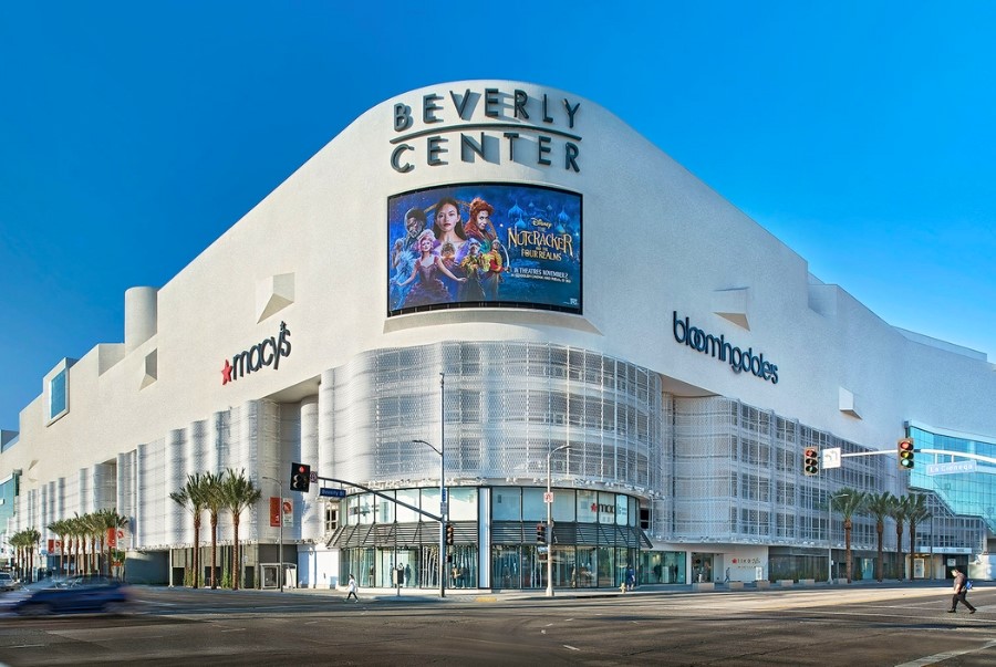 Beverly Center là trung tâm mua sắm trong nhà quy mô lớn tại Los Angeles