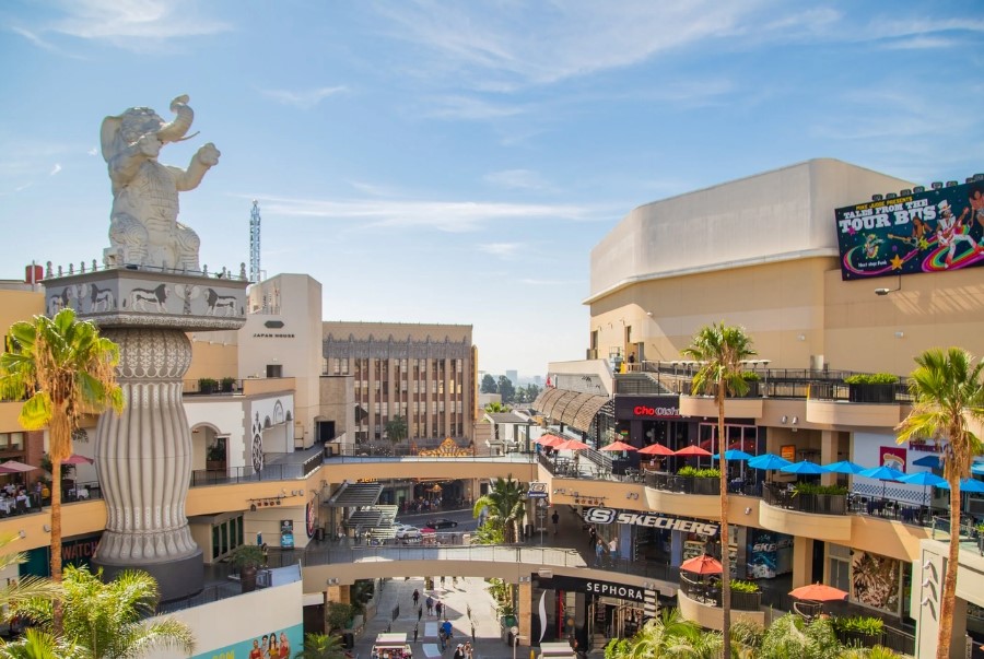 Toàn cảnh khu phức hợp mua sắm Hollywood & Highland