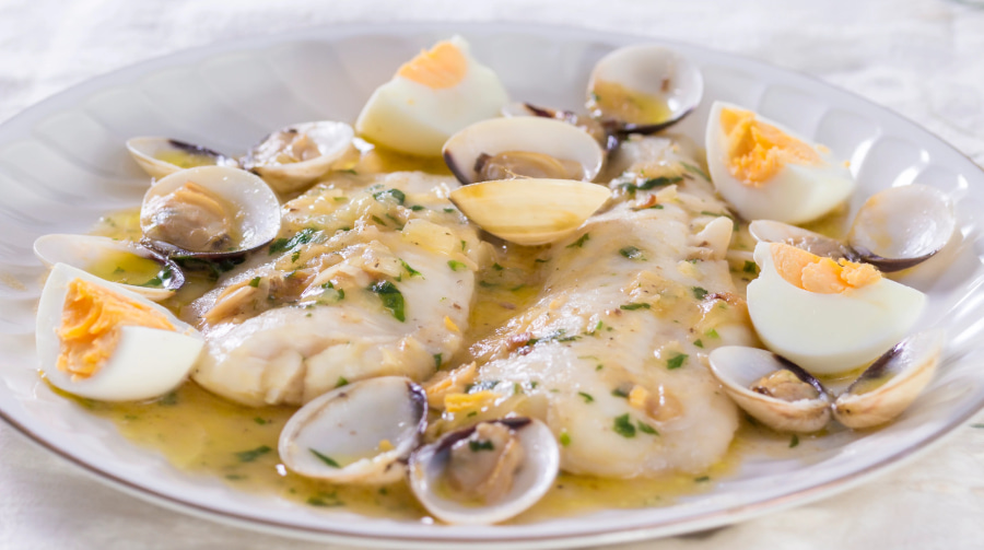 Monkfish Street là một con phố ẩm thực đặc trưng chuyên về các món ăn chế biến từ cá bơn nổi tiếng