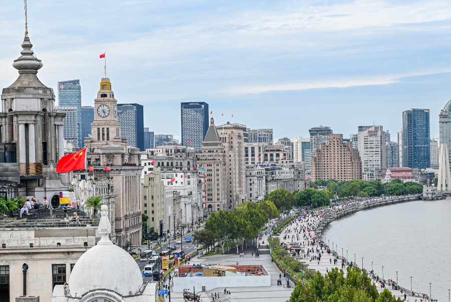 Nơi đây cũng là minh chứng rõ nét cho sự phát triển phồn thịnh của Thượng Hải