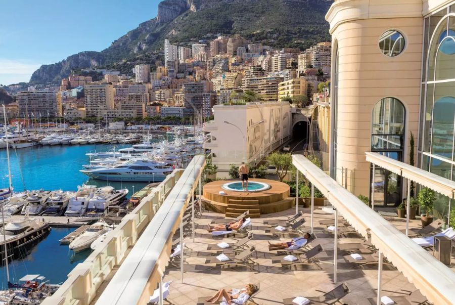 Các hoạt động thư giãn giải trí hấp dẫn chỉ có tại bến cảng Hercule