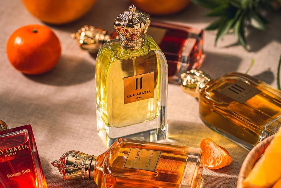 Nước hoa là một trong những món quà được nhiều du khách mua về làm quà