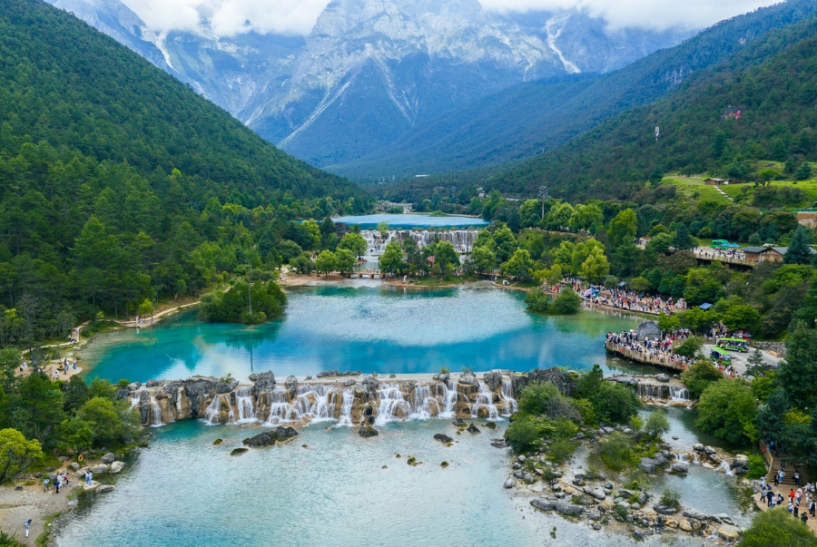 Mùa hè ở Lệ Giang dễ chịu hơn so với các thành phố lớn của Trung Quốc