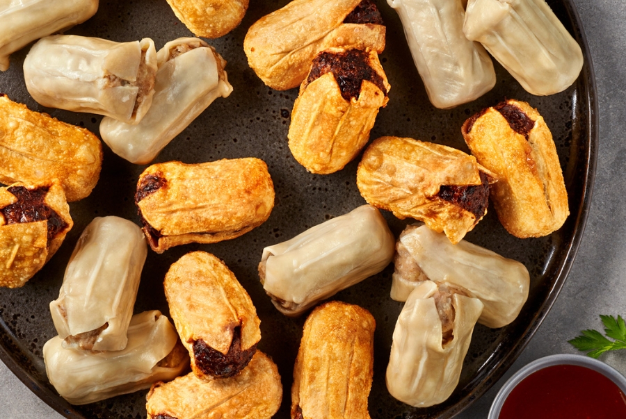 Dim Sim nóng hổi nhân thịt đậm đà là món ăn đường phố quen thuộc Melbourne