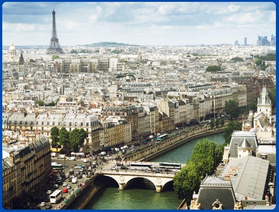Paris là thủ đô của Pháp, nằm ở phía Bắc nước Pháp, bên bờ sông Seine