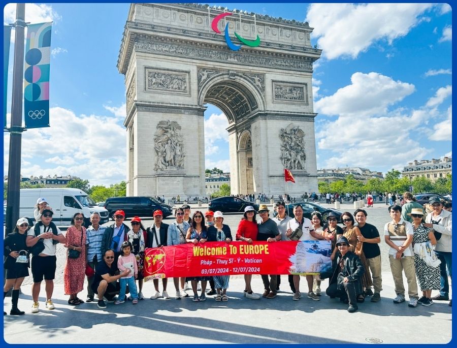 Thành phố Paris mang khí hậu ôn hòa với 4 mùa đặc trưng