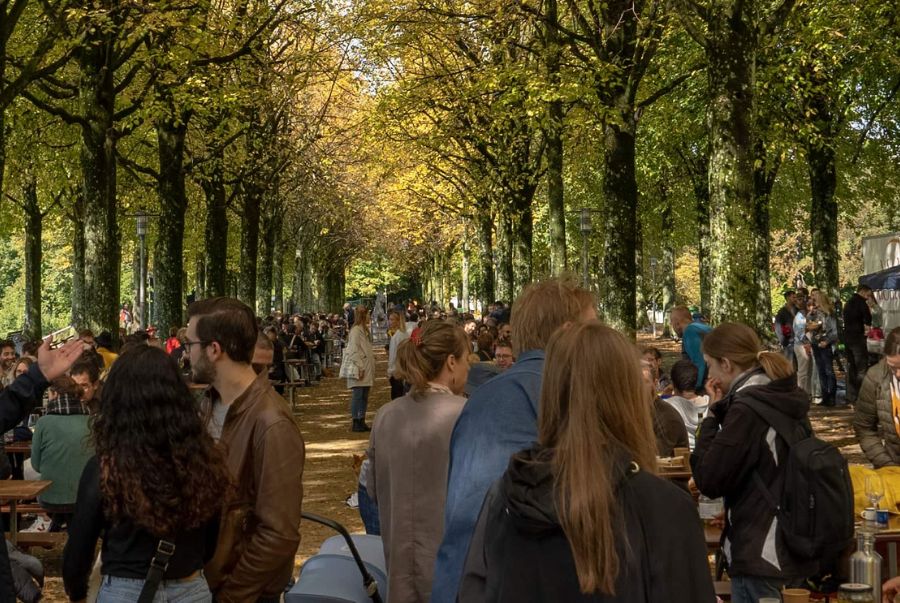 Lễ hội Lausanne à Table mang đến không gian ẩm thực sôi động giữa mùa thu Thụy Sĩ