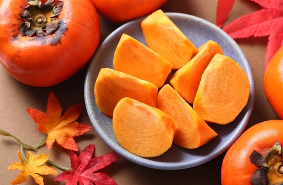 Kaki là loại trái cây đặc trưng của mùa thu tại Nhật Bản