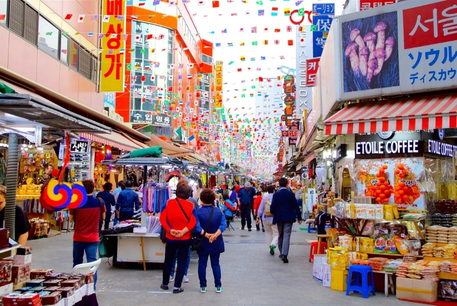 Chợ Namdaemun là khu chợ truyền thống lâu đời nhất Hàn Quốc
