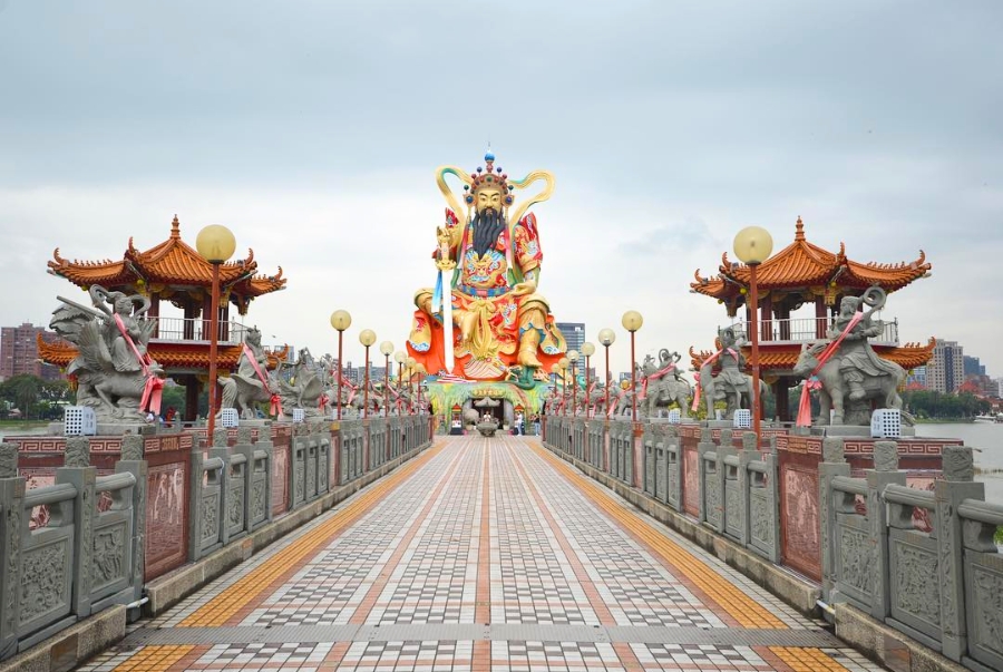 Chùa Zuoying Yuandi nổi bật với tượng thờ Ngọc Hoàng Đại Đế