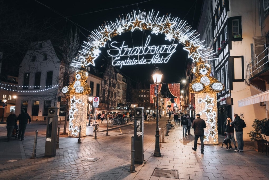 Chợ Giáng sinh Strasbourg là một trong những khu chợ cổ xưa nhất châu Âu