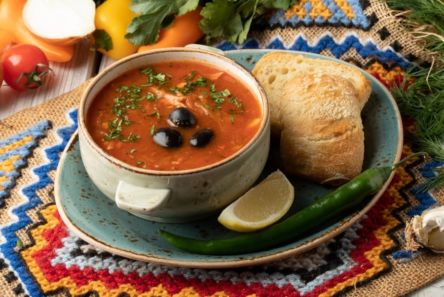 Solyanka cũng là một trong những món súp truyền thống của Nga