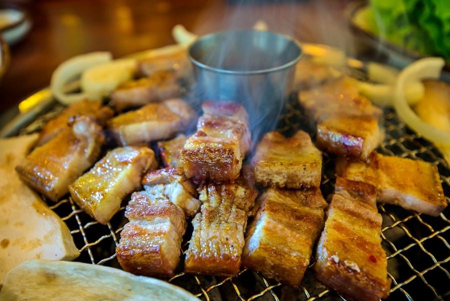 Thịt heo đen Jeju được xem là biểu tượng ẩm thực của hòn đảo này