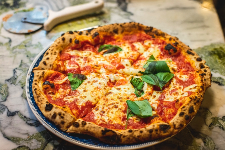 Pizza Napoletana được xem là cái nôi của mọi loại pizza