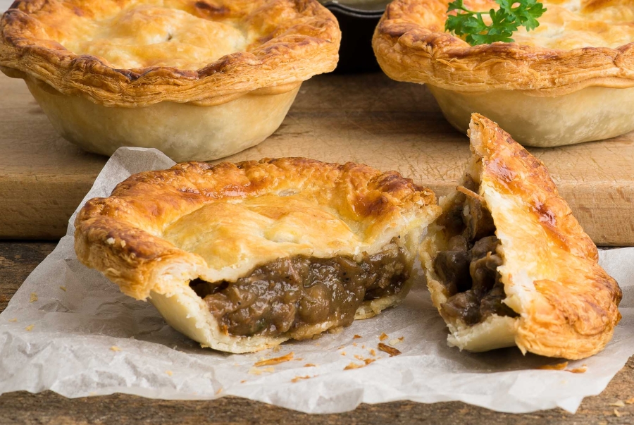Meat Pie là món bánh mặn truyền thống của Úc