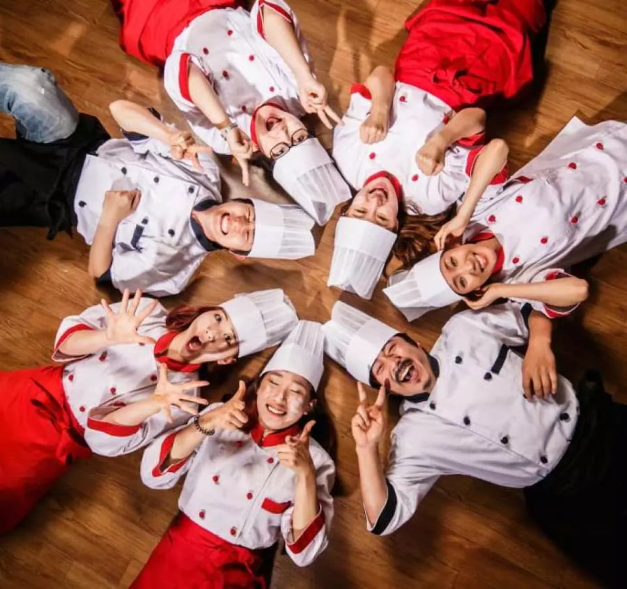 'Pang Show' là một chương trình biểu diễn nghệ thuật độc đáo và tương tác cao tại Hàn Quốc