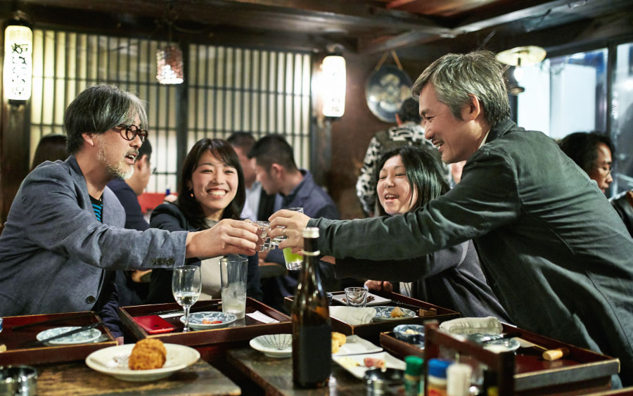  Nomikai – Trải nghiệm văn hóa nhậu độc đáo khi đi du lịch Nhật Bản