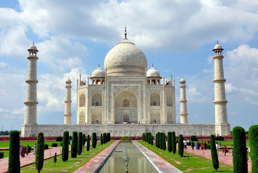 Lăng mộ Taj Mahal - Viên ngọc quý của Ấn Độ