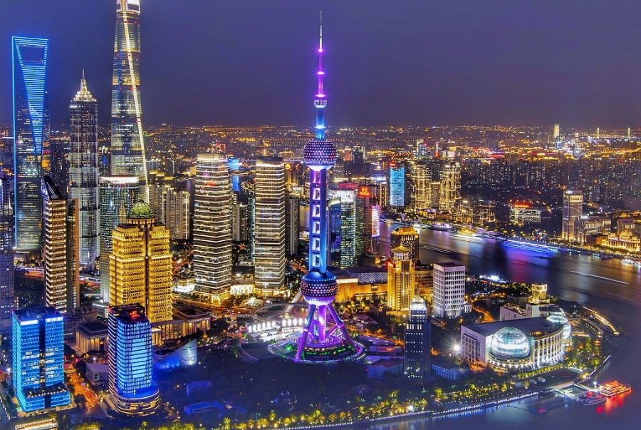 Show ánh sáng vào mỗi tối tại đây tái hiện lại hình thành phát triển của Thượng Hải