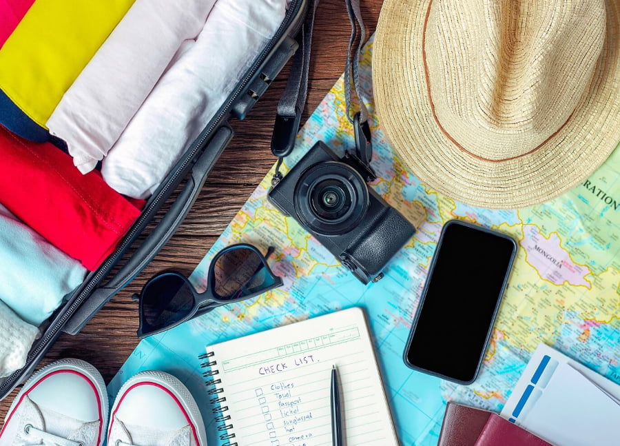 Việc chuẩn bị hành lý đầy đủ và chỉn chu sẽ giúp cho chuyến du lịch của bạn trọn vẹn hơn