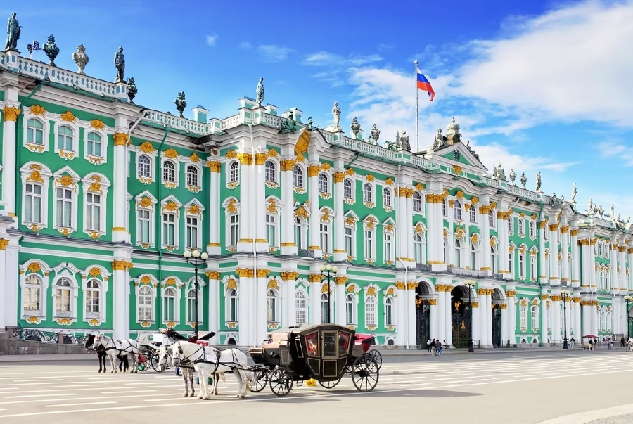 Cung điện Mùa Đông từng là nơi ở chính thức của các Sa hoàng Nga