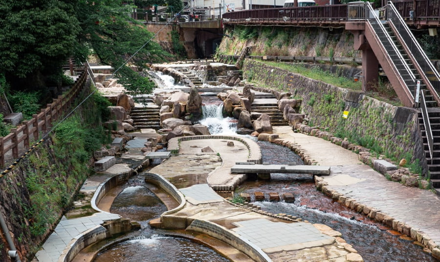 Arima Onsen là một trong những khu nghỉ dưỡng suối nước nóng cổ xưa nhất Nhật Bản