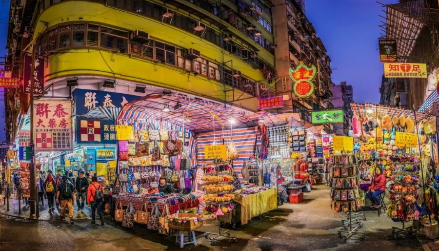Ladies Market - Một trong những khu chợ đêm nổi tiếng bậc nhất tại Hồng Kông
