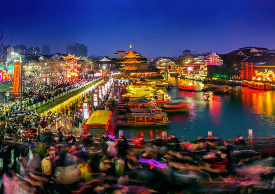 Lễ hội đèn lồng Nam Kinh sở hữu rất nhiều các mẫu đèn lồng tinh xảo