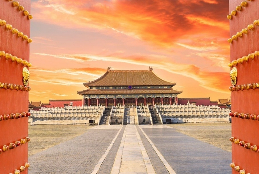 Lối từ Đại Môn dẫn vào chính điện Tử Cấm Thành