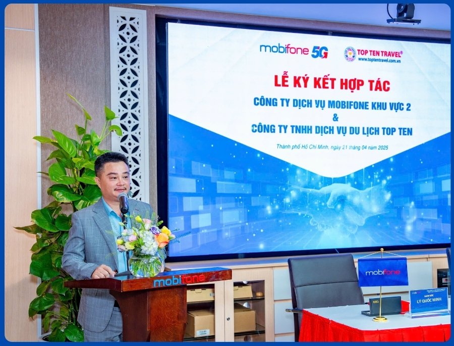 Ông Dương Bá Hưng - Tổng Giám Đốc Top Ten Travel đã có những chia sẻ thân tình tại buổi lễ ký kết