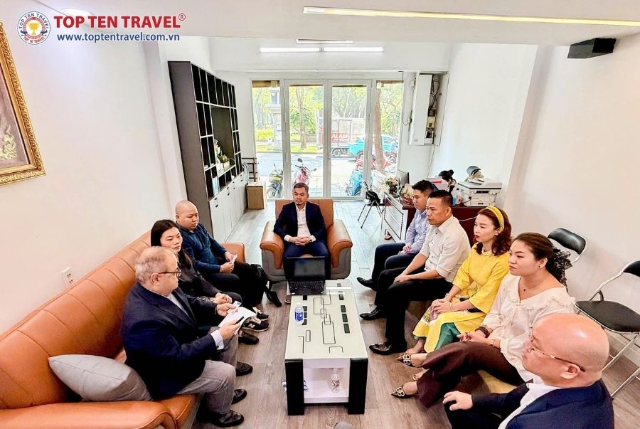 Buổi gặp mặt diễn ra tại trụ sở chính của Hiệp hội Du lịch TP. Hồ Chí Minh