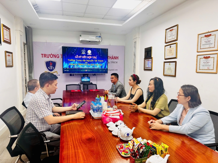 Trong buổi lễ, hai bên đã cùng nhau thảo luận, đưa ra các chiến lược phát triển trong giai đoạn sắp tới